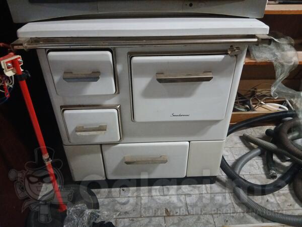 nov ne koristen 150evra fiksno 