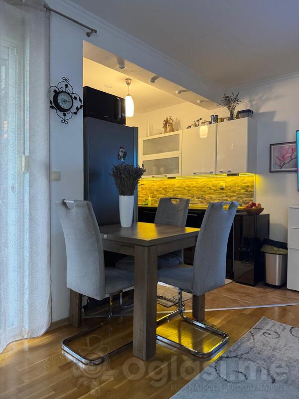 Dvosoban stan 67m2 - Bar - Šušanj