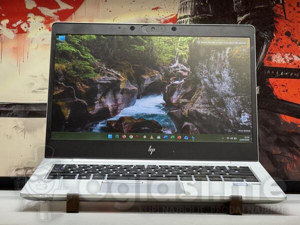 HP - 13.3" Intel i5 8GB GB