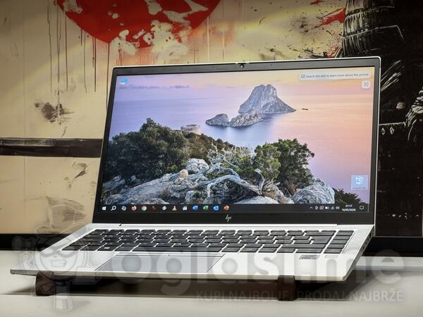 HP - 14.1" Intel i5 8GB GB