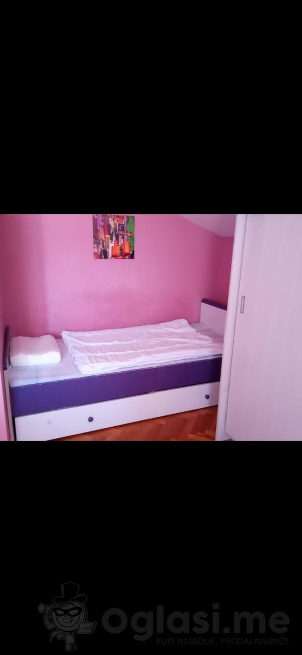 Kuća sa više stanova 30m2 - Podgorica - Tološi