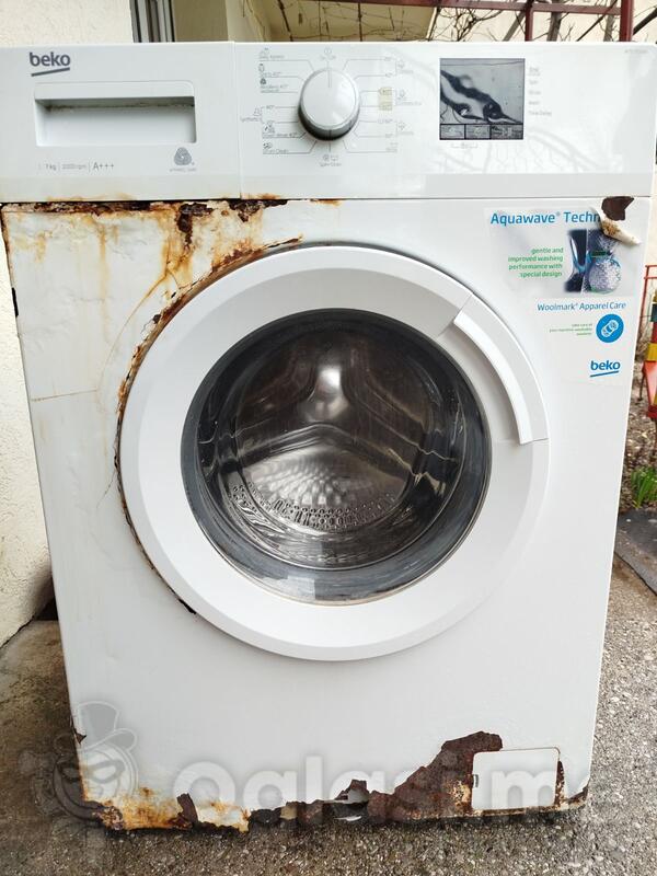 Mašina za pranje robe 