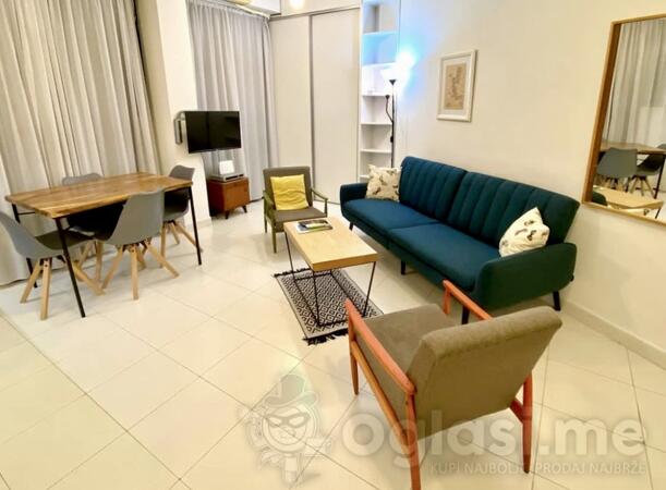 Garsonjera 32m2 - Bar - Centar grada