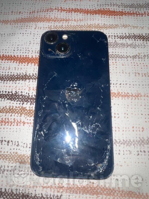 Zamjena Zadnjeg Stakla Na IPHONE 