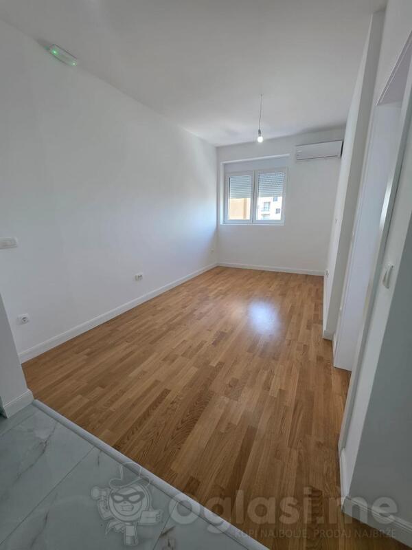 Jednosoban stan 35m2 - Bar - Centar grada