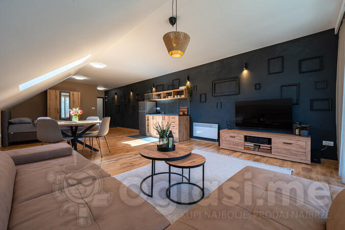 Garsonjera 46m2 - Kolašin - Smailagića Polje