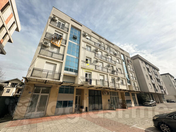 Dvosoban stan 73m2 - Podgorica - Dalmatinska