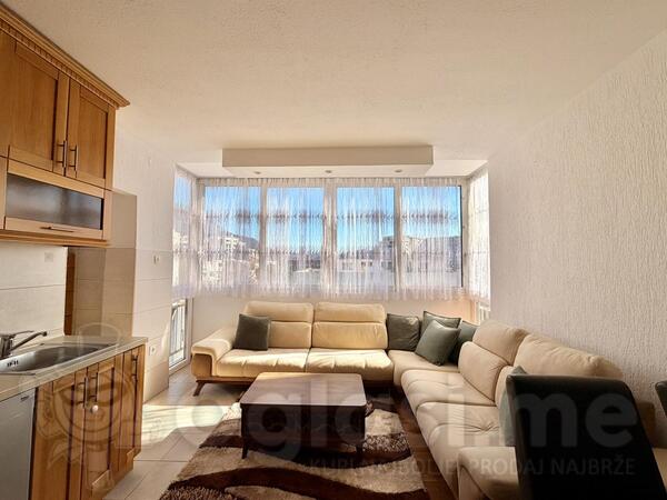 Jednosoban stan 47m2 - Bar - Centar grada