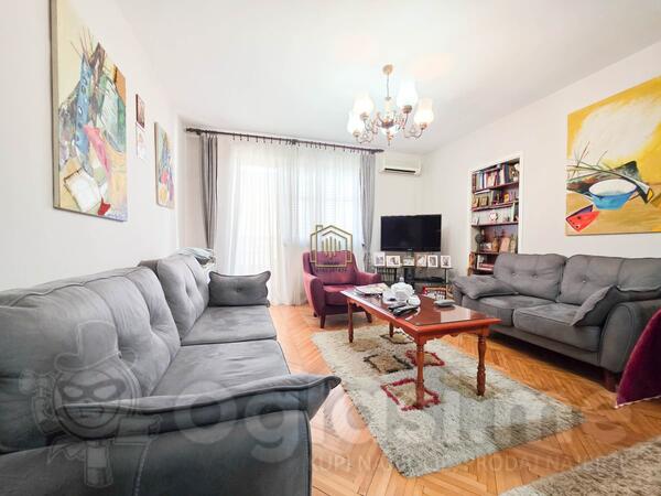 Dvosoban stan 74m2 - Podgorica - Lepa Kata