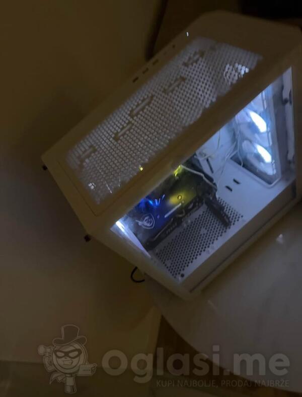 Ryzen 7 5800x - AMD Ryzen 7 - 32GB GB DDR4 - HDD + SSD