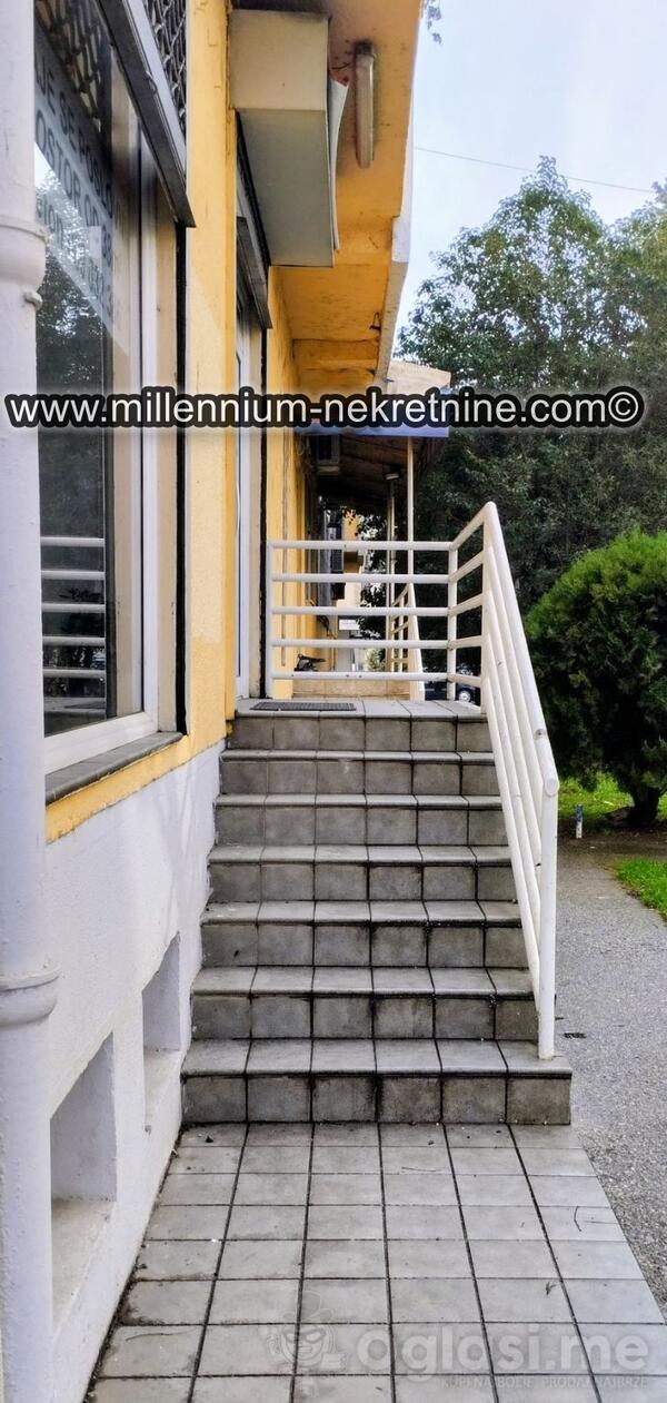 Poslovna zgrada 38m2 - Podgorica - Preko Morače