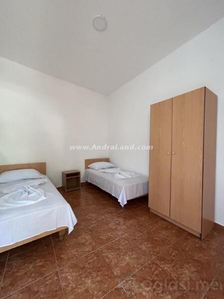 Motel 400m2 - Bar - Sutomore