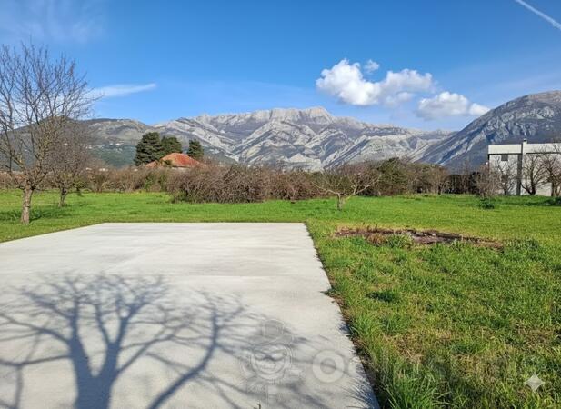 Građevinsko zemljište 2650m2 - Bar - Polje