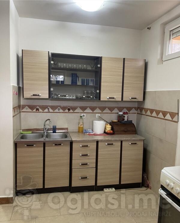 Jednosoban stan 40m2 - Podgorica - > Okolina grada