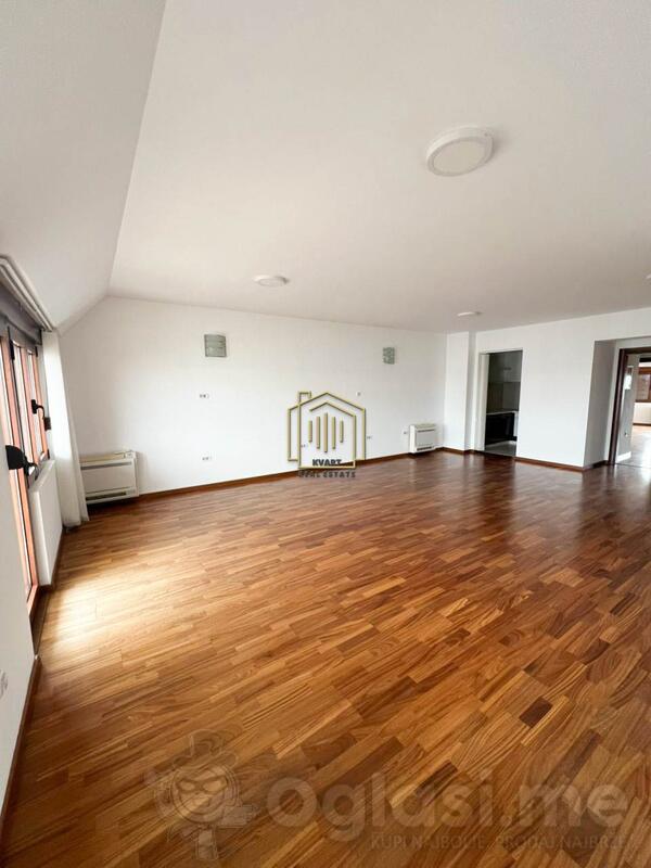 Četvoroiposoban stan 220m2 - Podgorica - Preko Morače