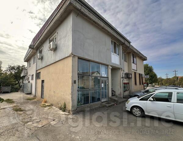 Lokal 42m2 - Kula - Lipar