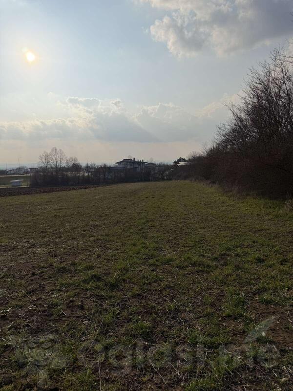 Građevinsko zemljište 5836m2 - Ćićevac - Pojate