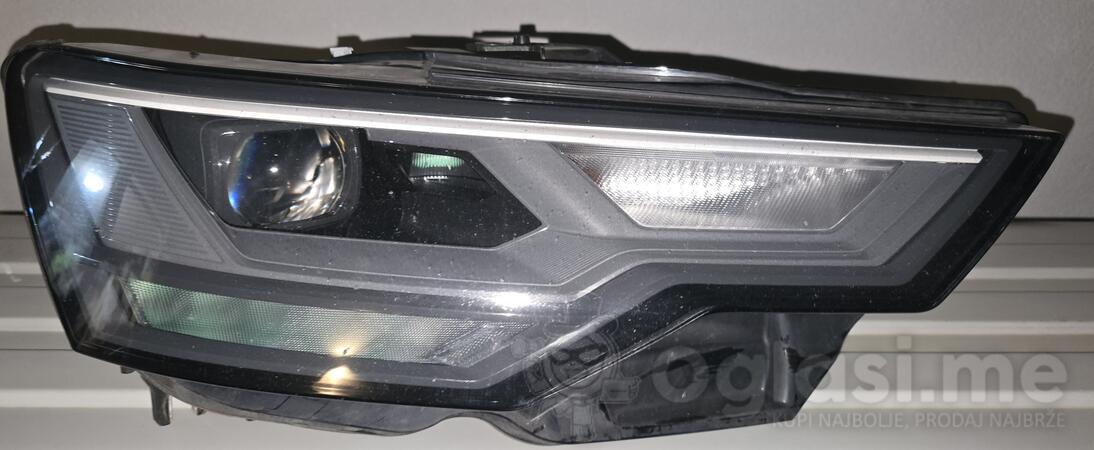 Desni far za  - Univerzalno - 2021