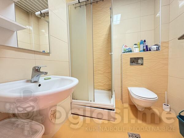 Jednosoban stan 40m2 - Podgorica - Preko Morače