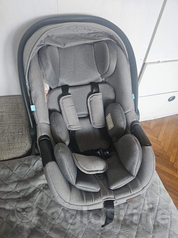 Prodajem auto sedište Bbo