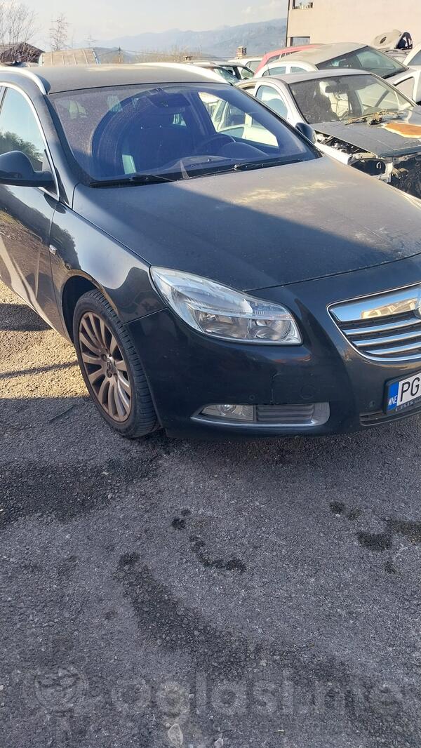 Opel - Insignia - 2,0 cdti 2011 god u djelove