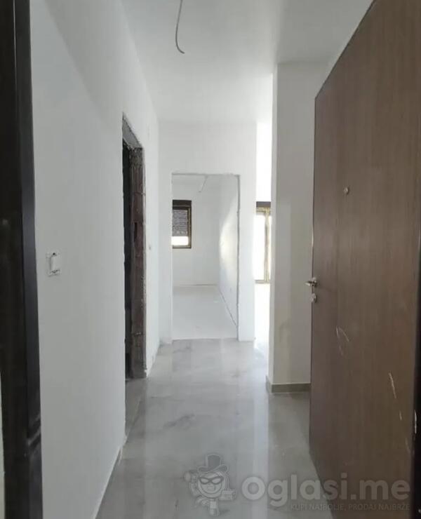 Jednosoban stan 43m2 - Podgorica - Podgorica (uži dio)