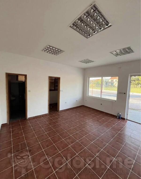 Prodavnica 43m2 - Nikšić - > Okolina grada