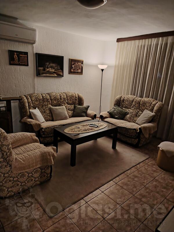 Porodična kuća 90m2 - Podgorica - Stari Aerodrom