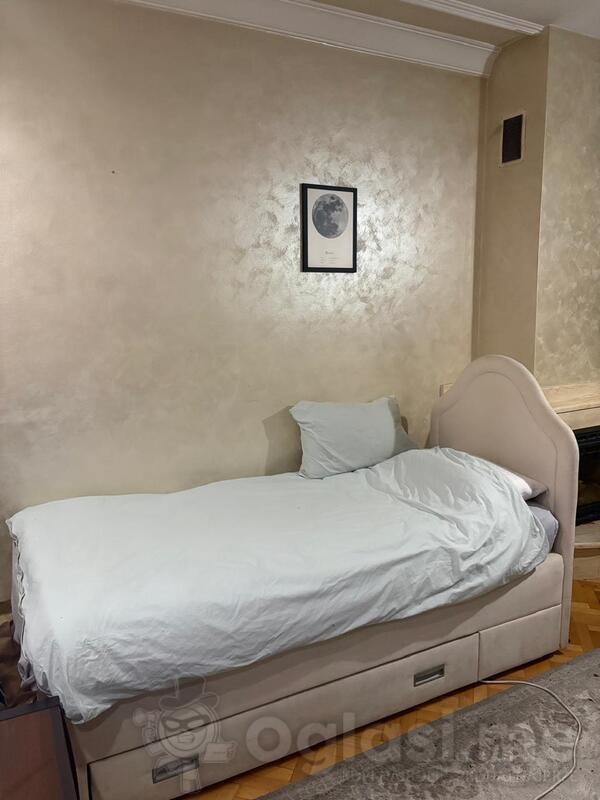 Kompletno krevet + ima gratis 