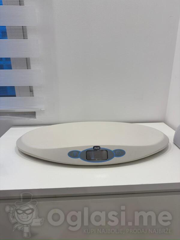 Chicco Digitalna elektronska vaga za bebe Comfort