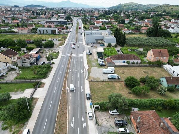 Građevinsko zemljište 890m2 - Podgorica - Gornja Gorica