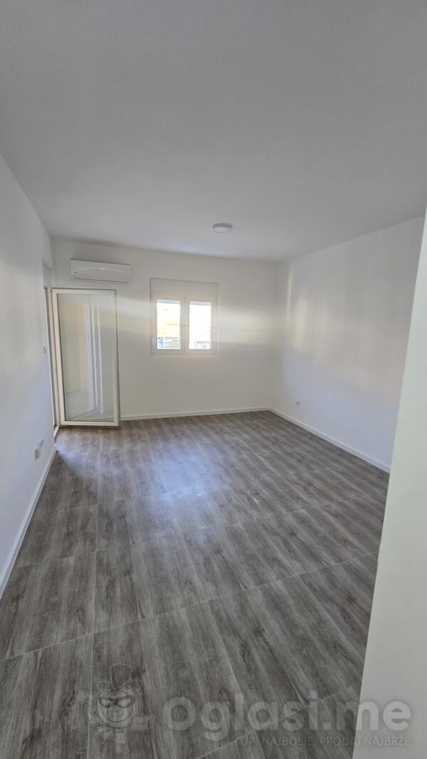 Garsonjera 26m2 - Bar - Šušanj