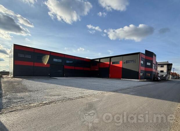 Hala 1500m2 - Zemun - > Okolina