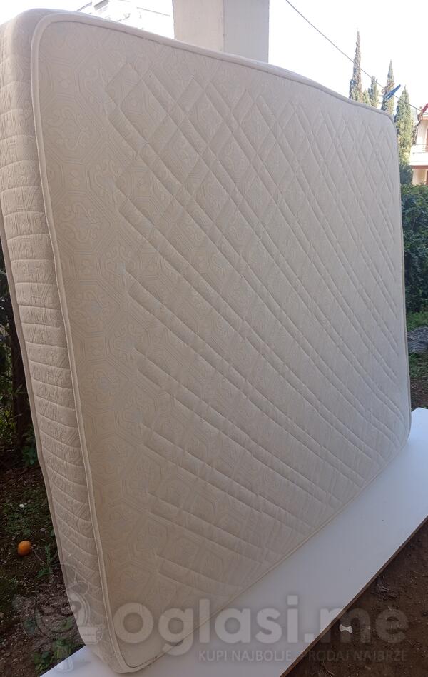 Dušek za francuski 196 x 180 x 25cm 