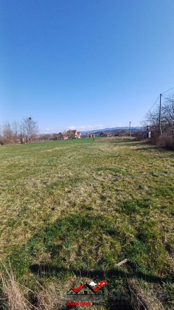 Građevinsko zemljište 1000m2 - Nikšić - Kličevo