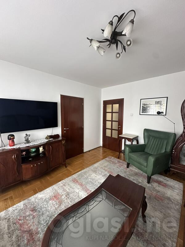 Dvosoban stan 84m2 - Podgorica - Gintas