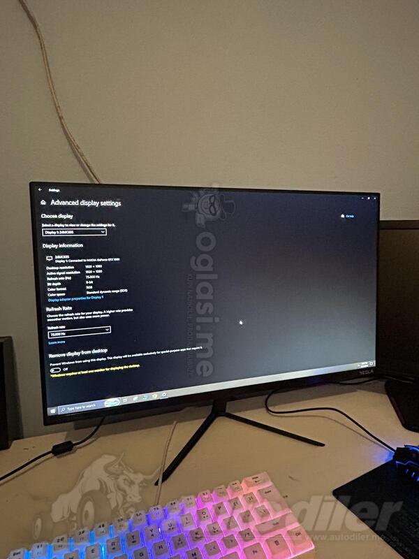 Tesla  - Monitor UHD 23.6"