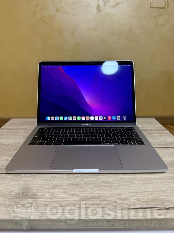 Apple  - 13.3" Intel i5 8GB GB