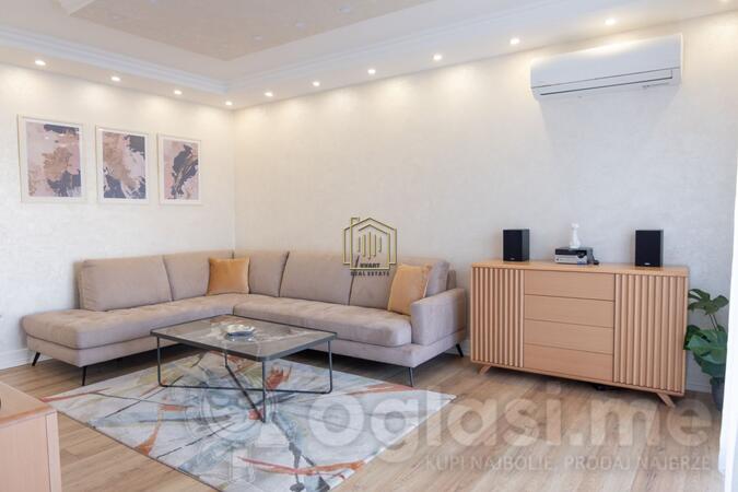 Dvosoban stan 86m2 - Podgorica - Centar grada