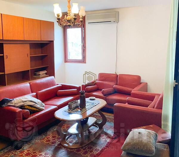 Trosoban stan 96m2 - Podgorica - Blok 5