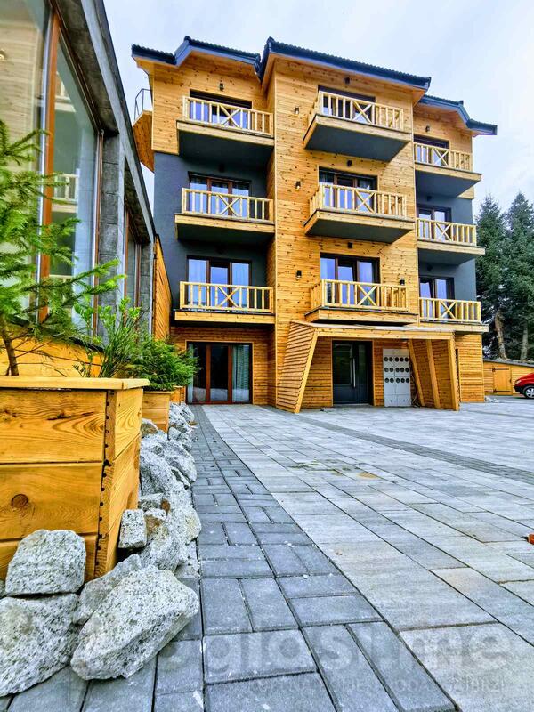 Četvorosoban stan 118m2 - Raška - Kopaonik