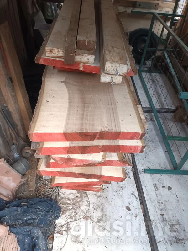 Prodajem orahovu dasku / fosnu – A klasa (bez čvorova)