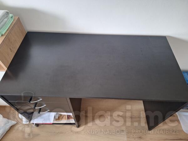 Sto za sobu, kancelariju za ucenje