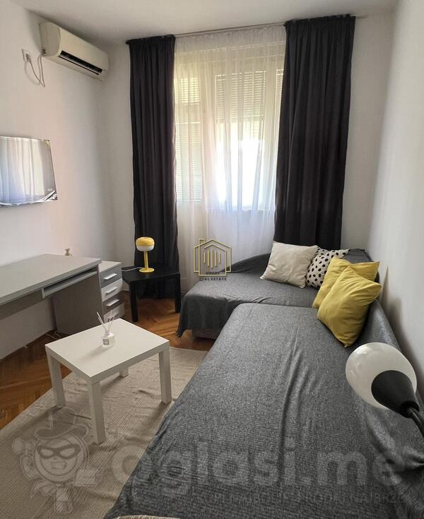 Garsonjera 34m2 - Podgorica - Preko Morače