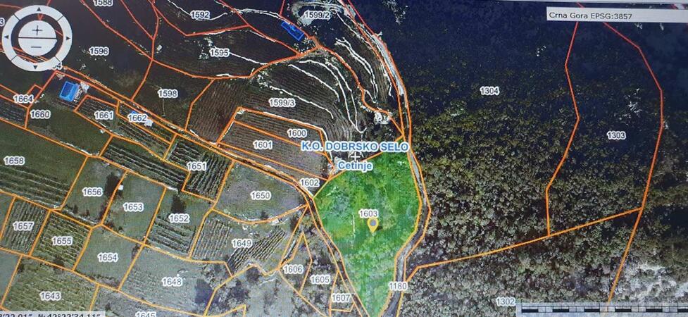 Poljoprivredno zemljište 4400m2 - Cetinje - Dobrsko Selo