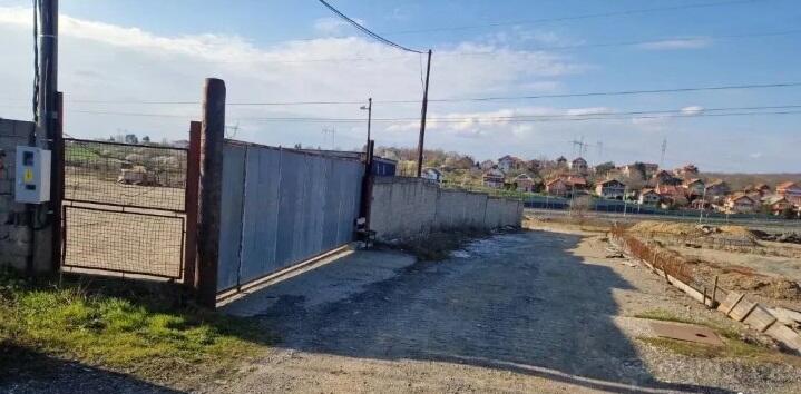 Hala 600m2 - Voždovac - Voždovac (uži dio)