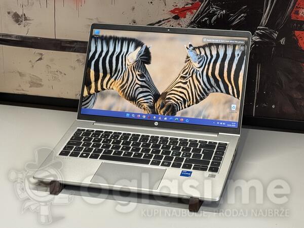 HP - 14.1" Intel i5 16GB GB