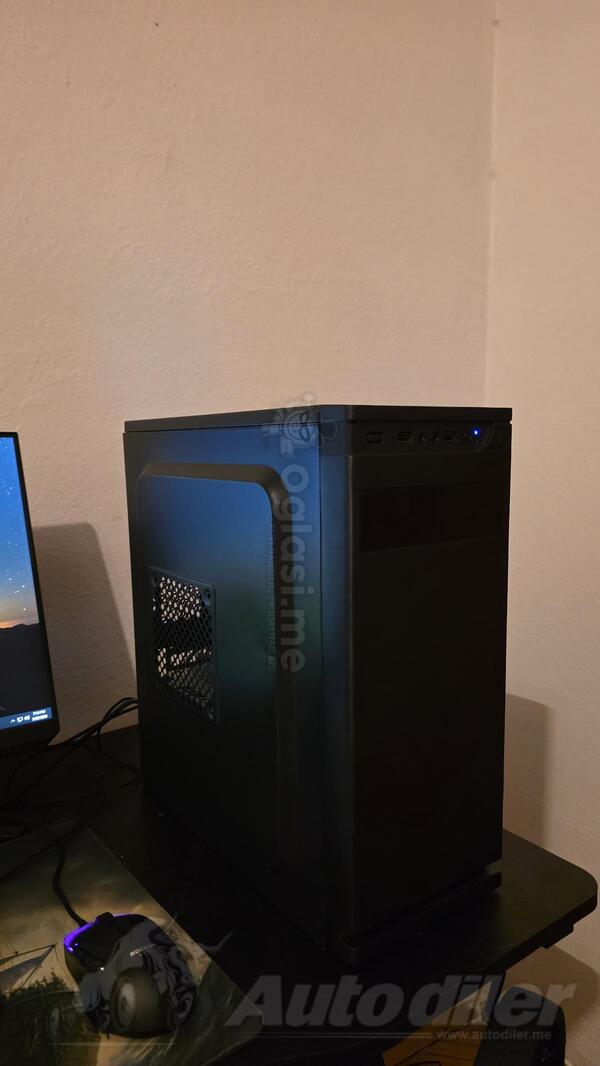 Desktop - Intel i5 - 8GB GB DDR4 - HDD + SSD