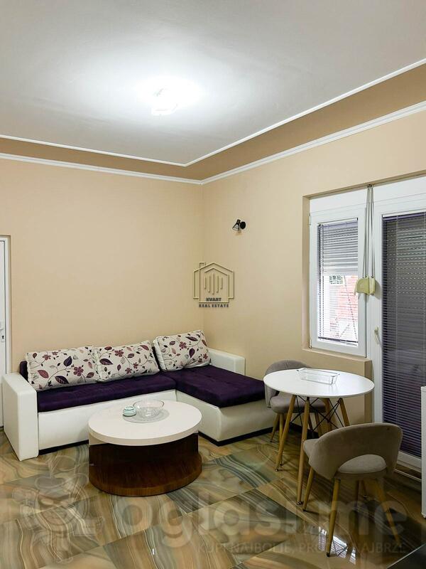 Jednosoban stan 40m2 - Podgorica - > Okolina grada