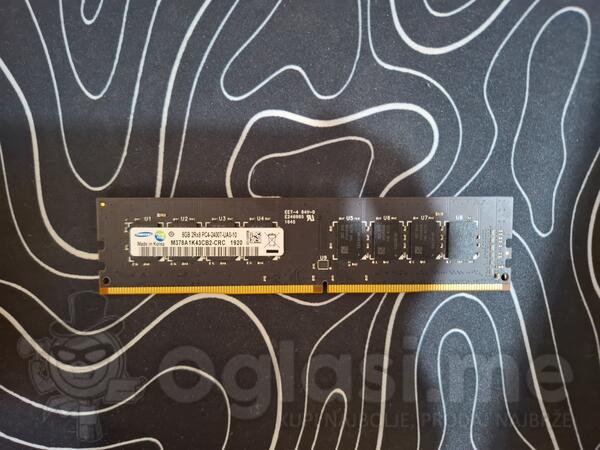 Samsung 8 GB DDR4 2400 MHz